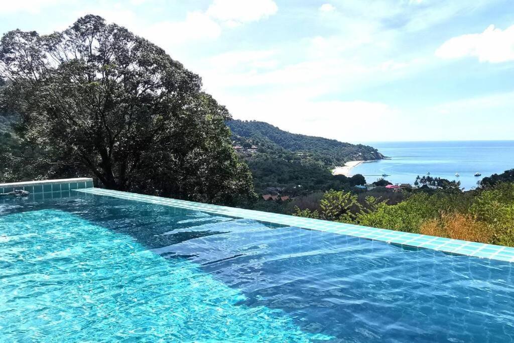 Baankuer Hill Pool Villa เกาะลันตา ภายนอก รูปภาพ