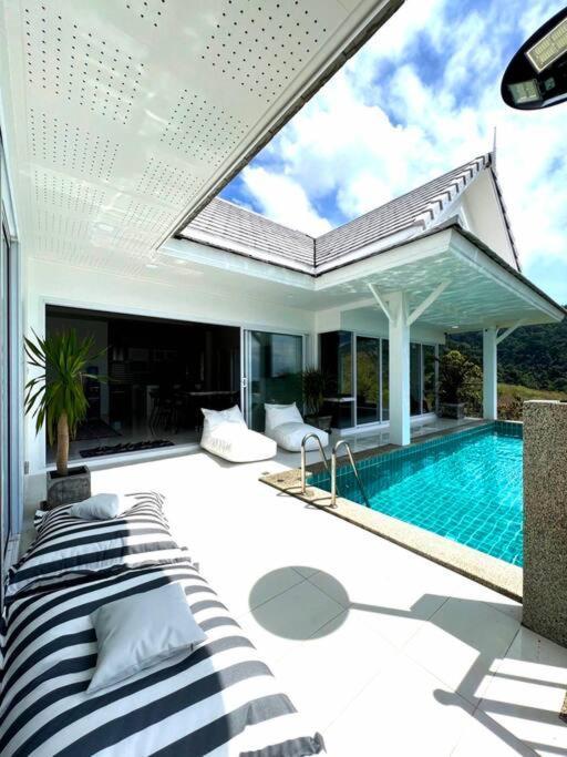 Baankuer Hill Pool Villa เกาะลันตา ภายนอก รูปภาพ